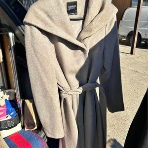 Beautiful women wool coat size large